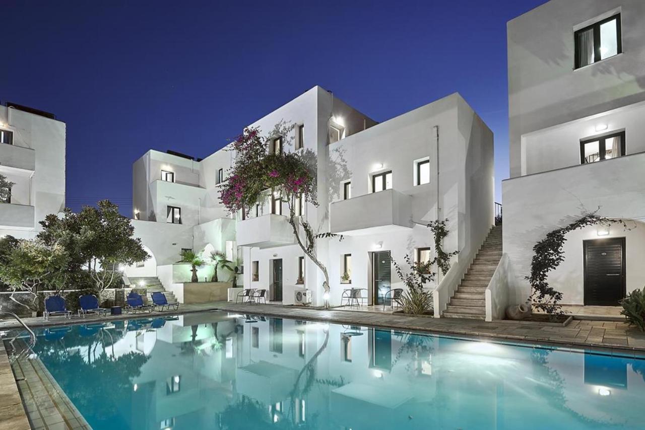Eva Suites & Apartments Agia Marina Exteriér fotografie